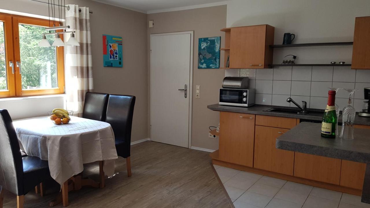 Hillig Apartment *