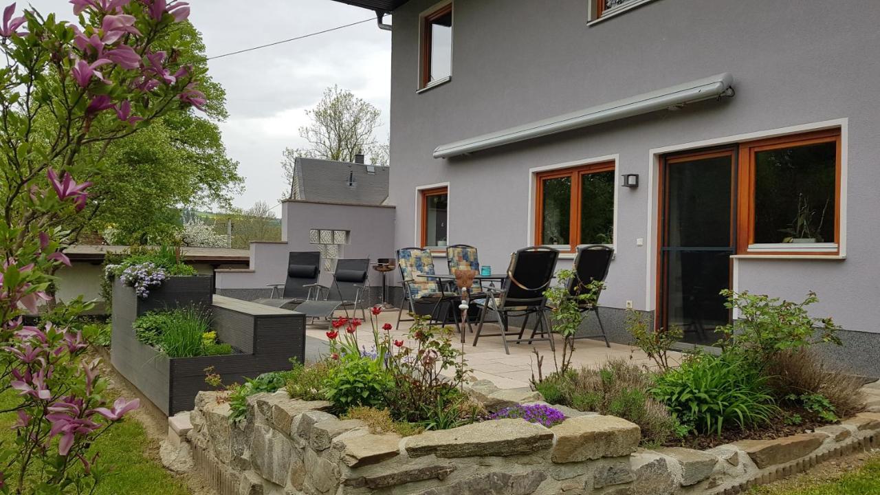 Hillig Apartment